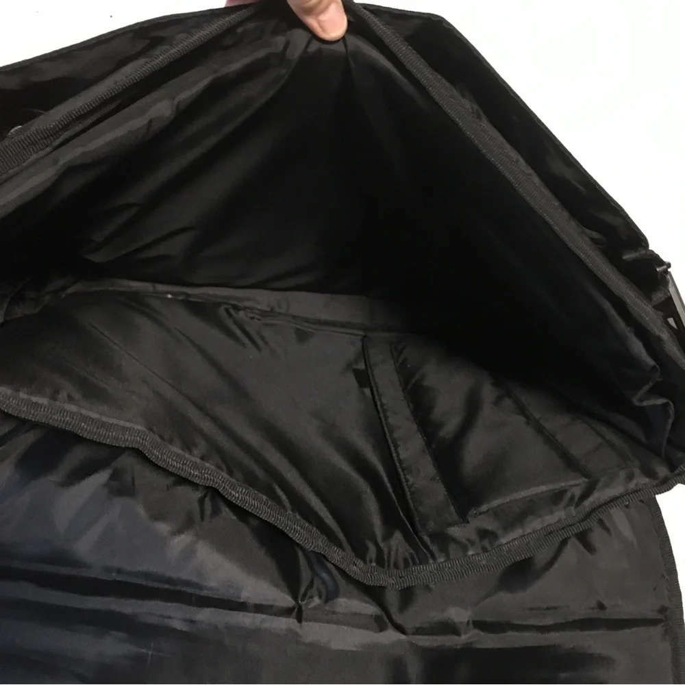 Targus Padded Laptop Bag Black Professional Office Business CB 13X16 LIKE NEW